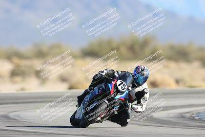 media/Dec-07-2025-CVMA (Sun) [[3e7d2de5dc]]/Race 10-Formula 40 Open/